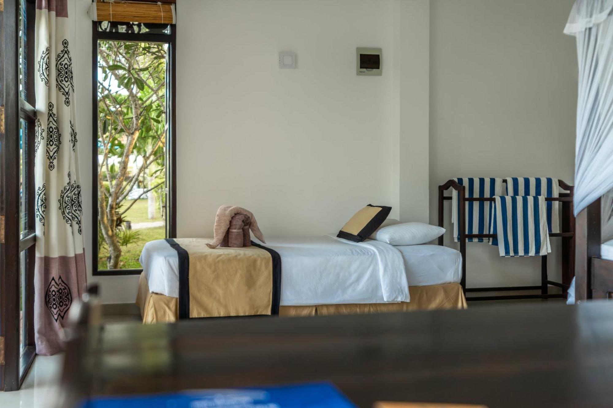 Ananthaya Hotel